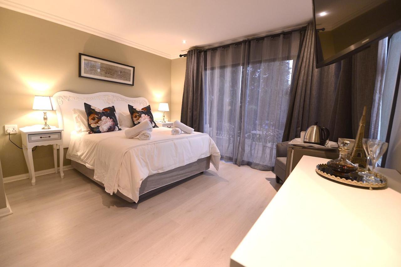 Château La Mer Exclusive Guesthouse Hartbeespoort Extérieur photo
