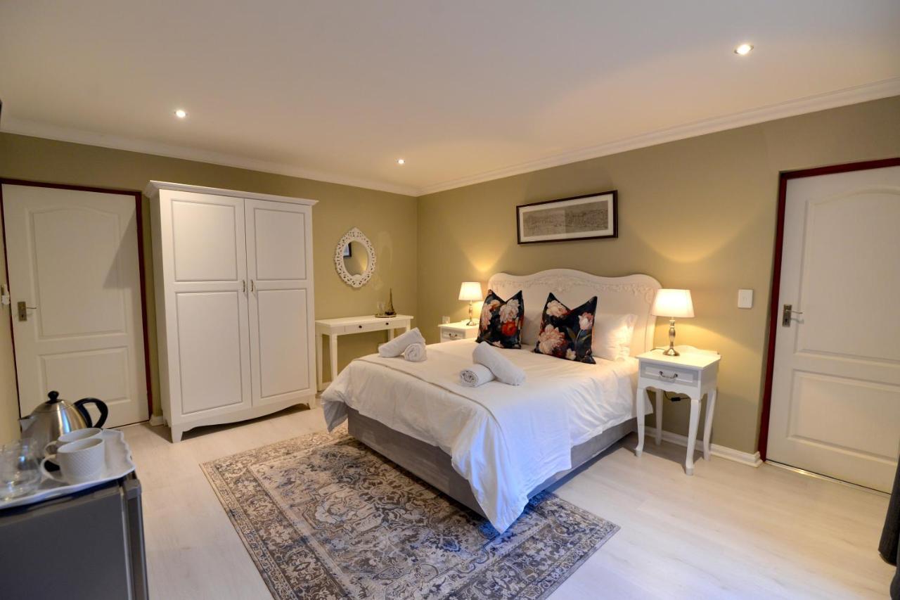 Château La Mer Exclusive Guesthouse Hartbeespoort Extérieur photo