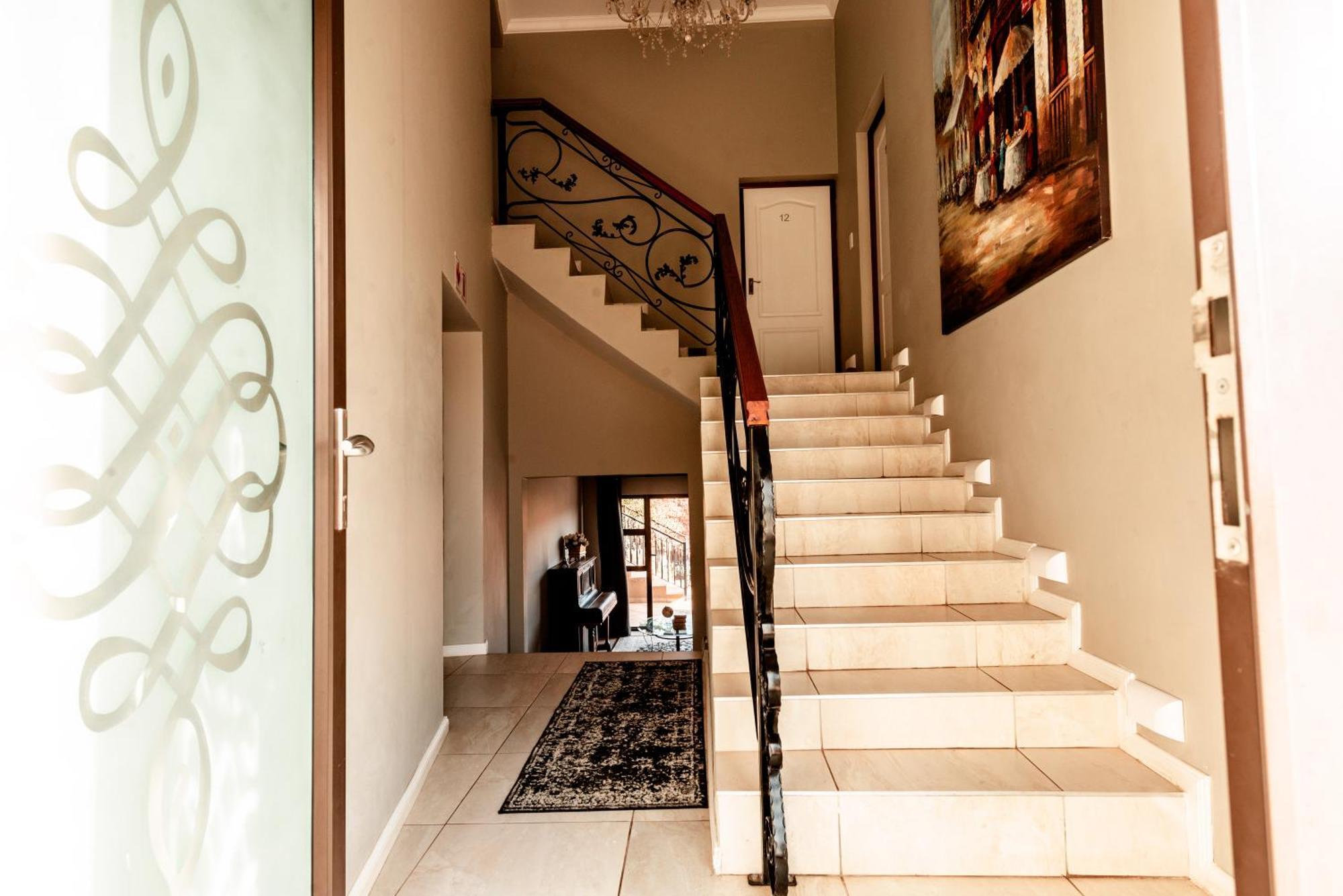 Château La Mer Exclusive Guesthouse Hartbeespoort Extérieur photo