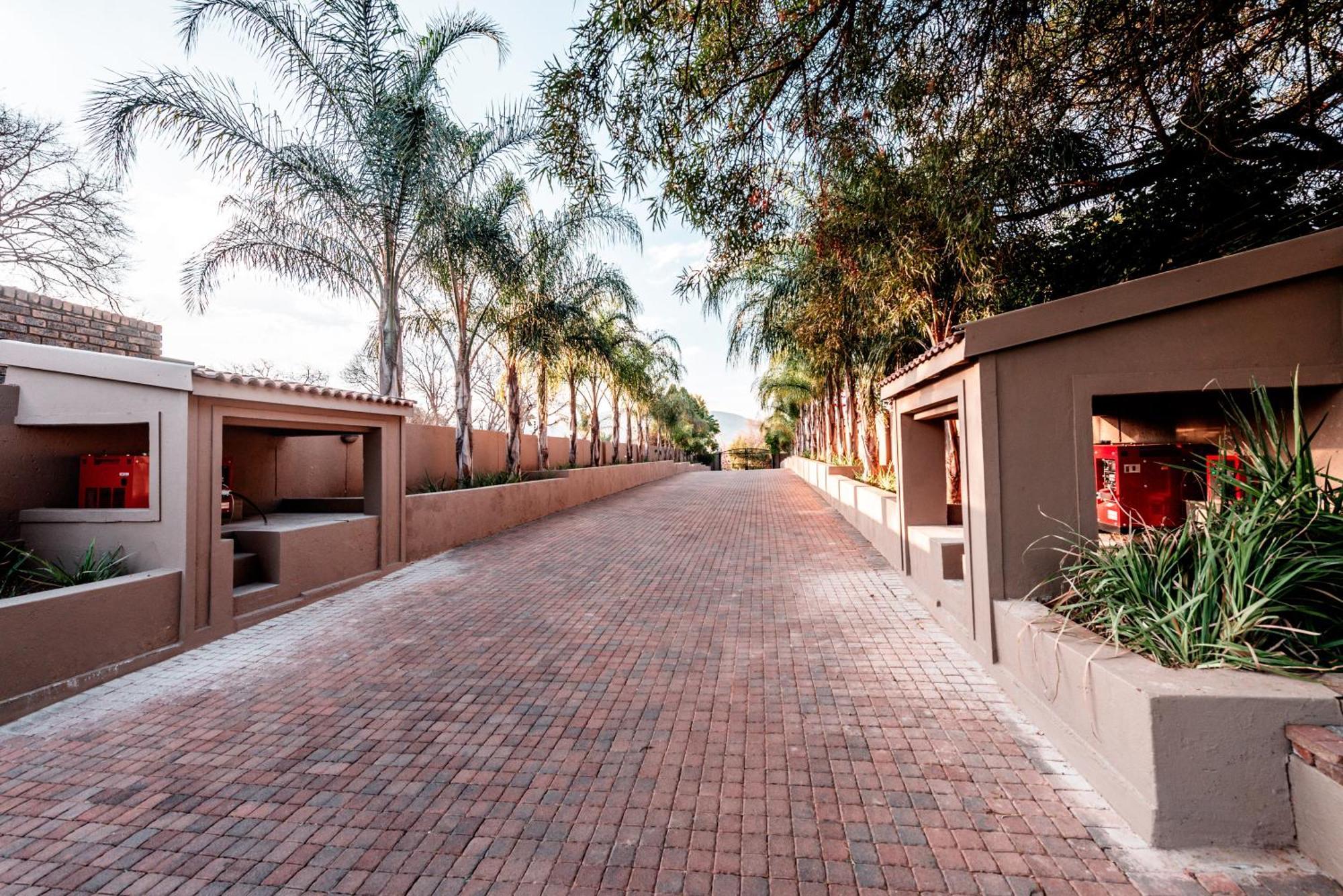 Château La Mer Exclusive Guesthouse Hartbeespoort Extérieur photo